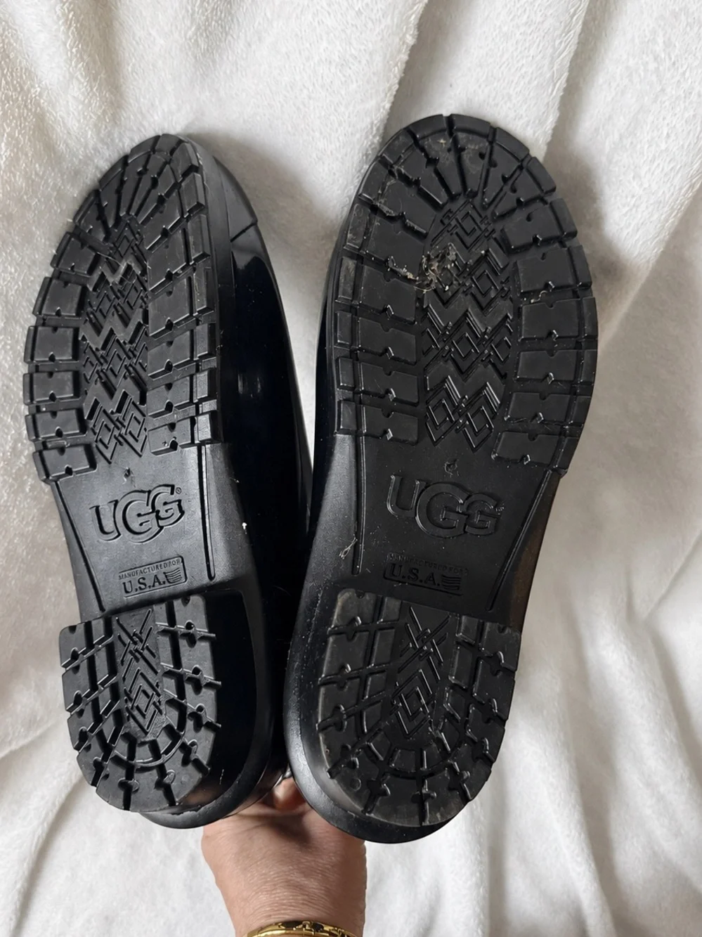 UGG Sienna Black Glossy Waterproof Mid-Calf Rain Boots Women’s Size 8